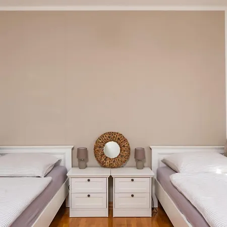 Modern With Private Jacuzzi Mikis * Trogir